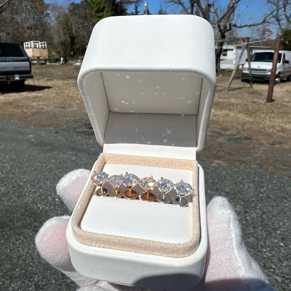 14K Gold Diamond Studs Moissanite Studs